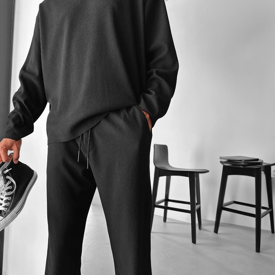 Oversized Full Sleeve O Neck T-Shirt & Trouser Set - Black