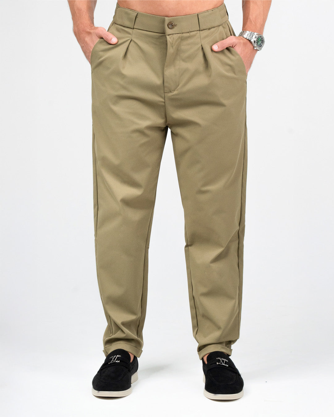 Men’s Khaki Classic Fit Pants