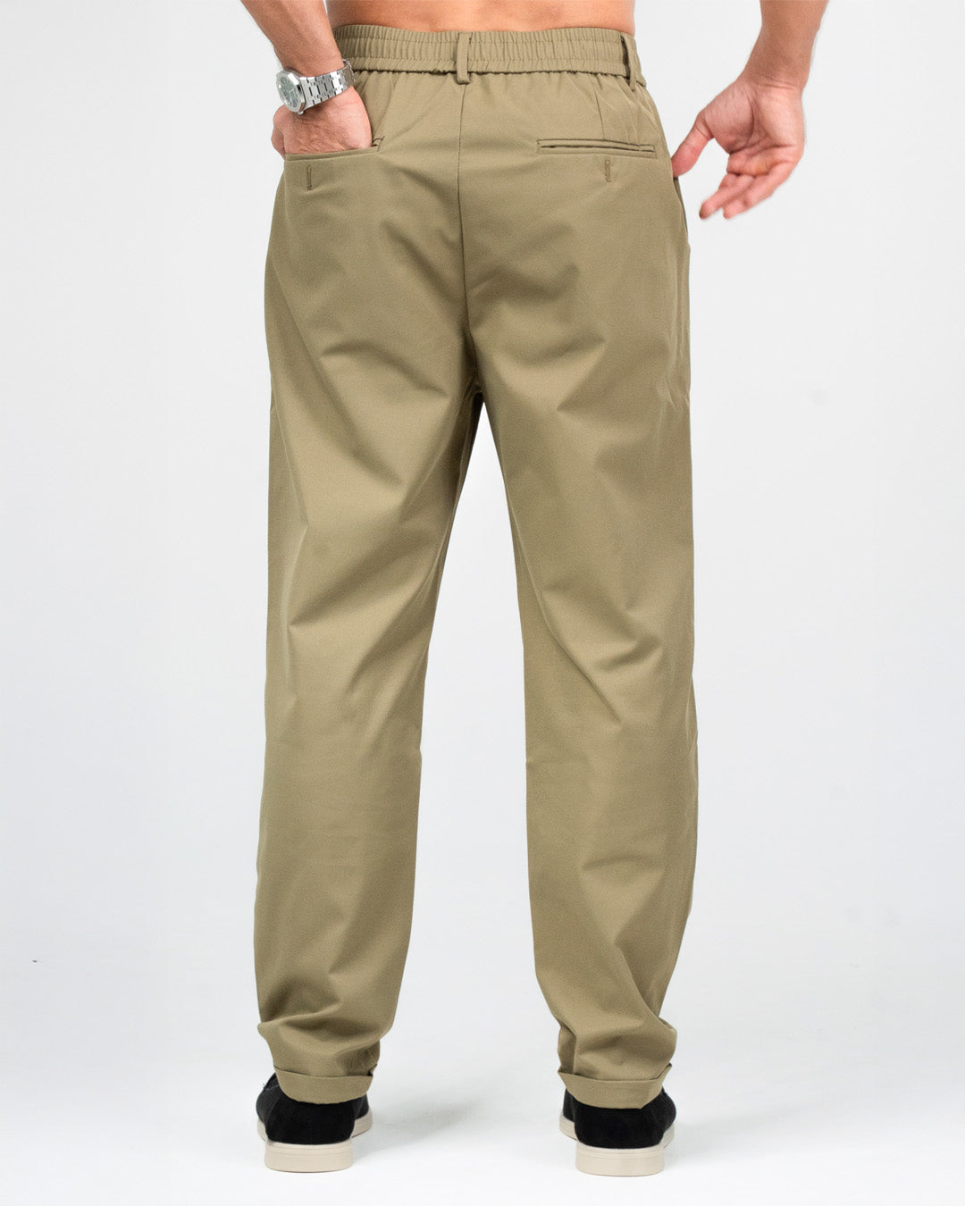 Men’s Khaki Classic Fit Pants