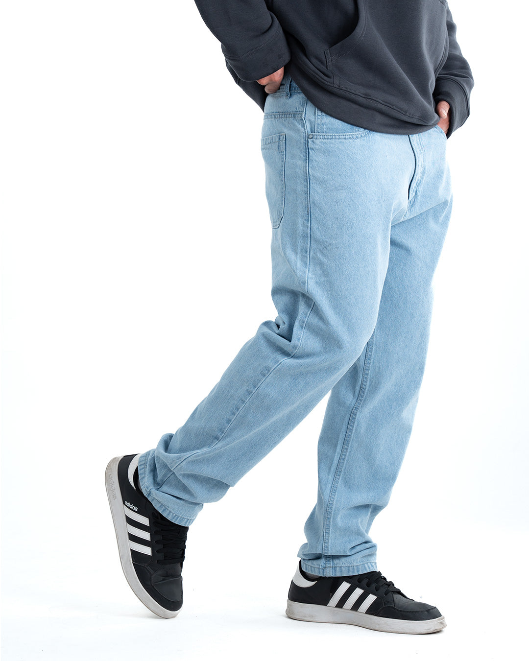 Men's Relaxed Modern Fit Denim Jeans – Ice Blue