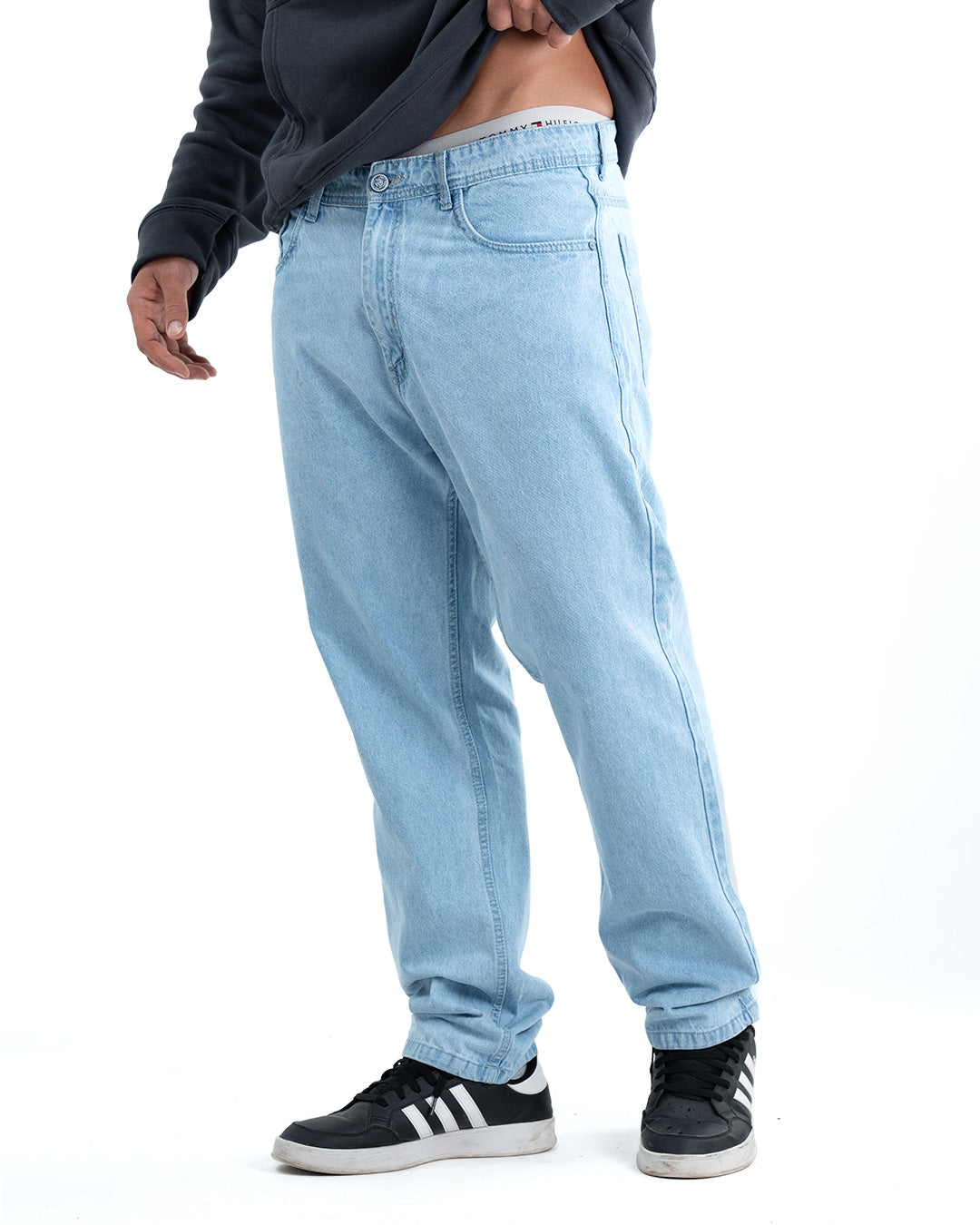 Men's Relaxed Modern Fit Denim Jeans – Ice Blue