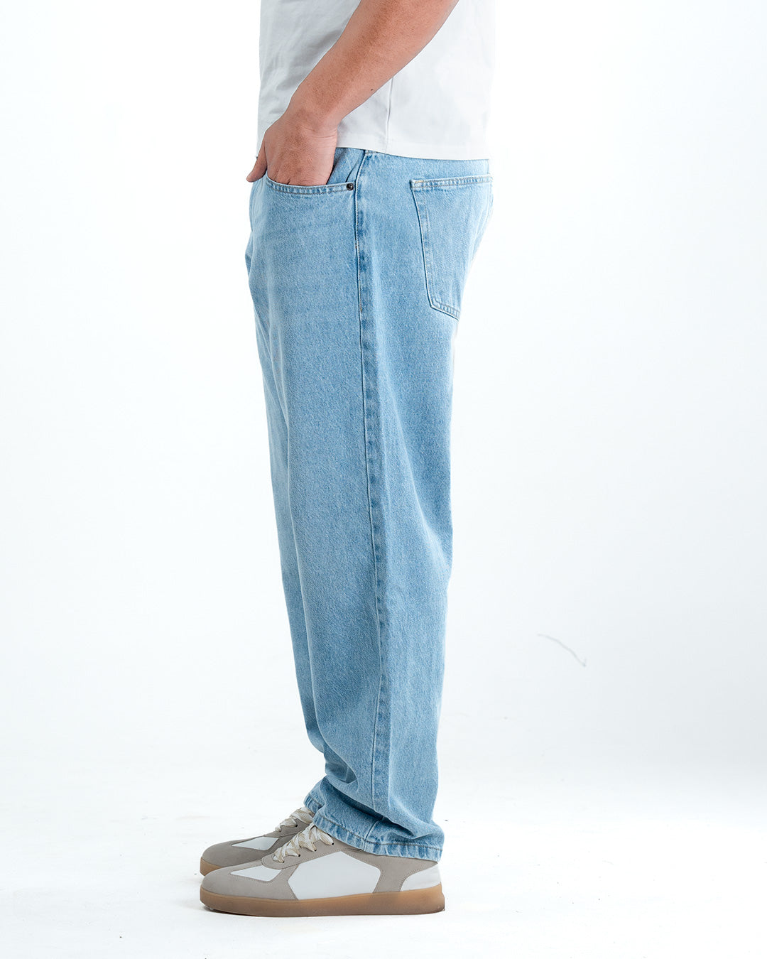 Men’s Baggy Fit Denim Jeans – Light Blue