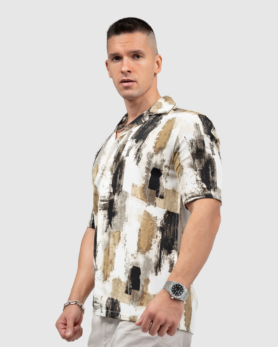Men’s Abstract Print Cuban Collar Shirt in Beige & Black