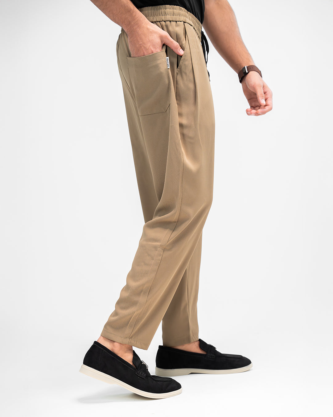 MEN’S BEIGE RELAXED-FIT JOGGER PANTS
