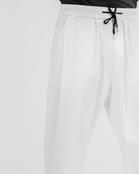 MEN’S WHITE RELAXED-FIT JOGGER PANTS