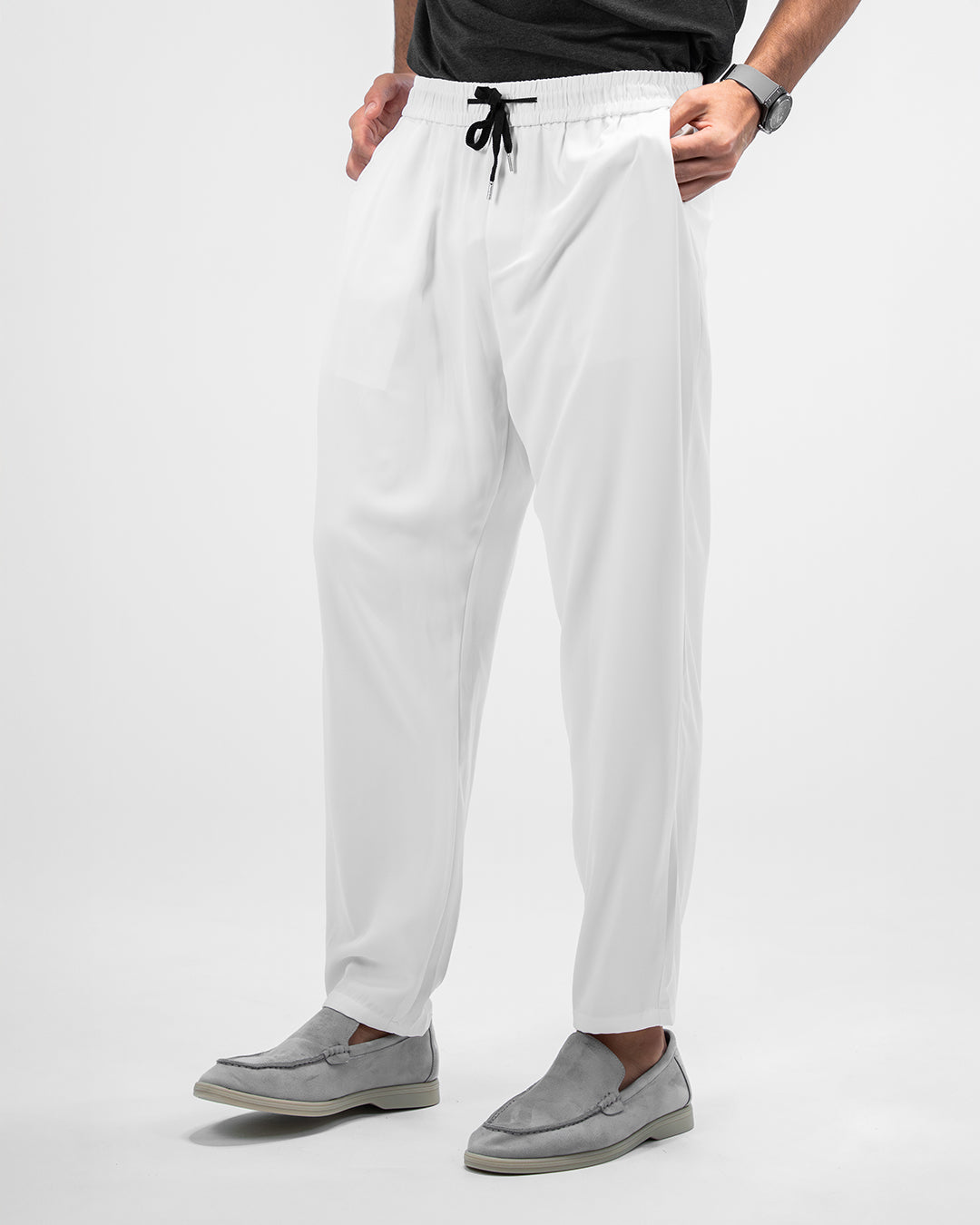 MEN’S WHITE RELAXED-FIT JOGGER PANTS