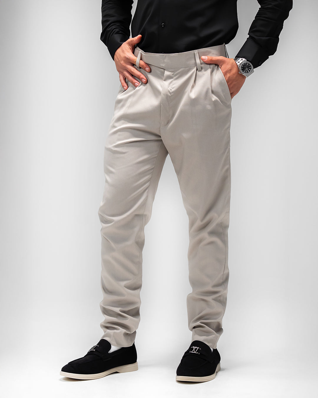 MEN’S SLIM-FIT BEIGE PLEATED TROUSERS