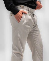 MEN’S SLIM-FIT BEIGE PLEATED TROUSERS