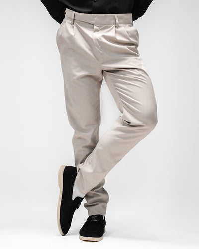 MEN’S SLIM-FIT BEIGE PLEATED TROUSERS