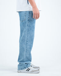 Men’s Relaxed-Fit Washed Denim Jeans - Light Blue