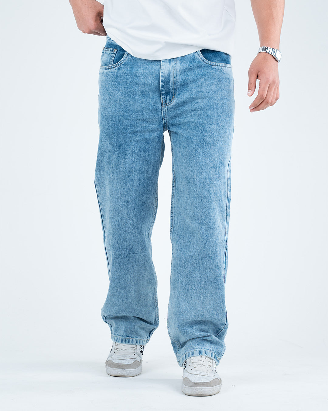 Men’s Relaxed-Fit Washed Denim Jeans - Light Blue