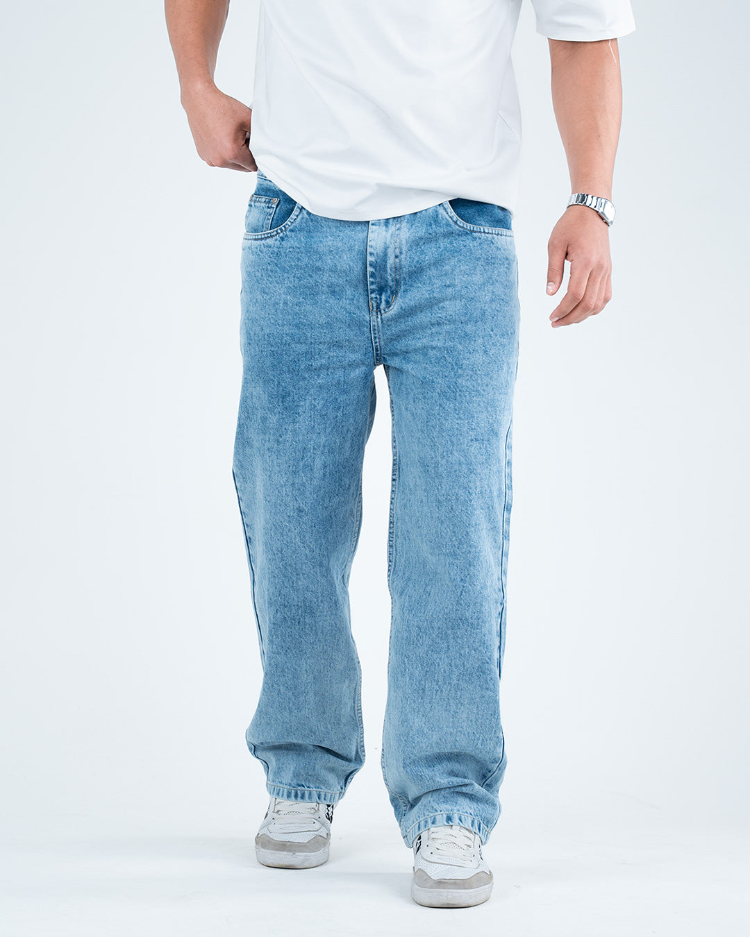 Men’s Relaxed-Fit Washed Denim Jeans - Light Blue