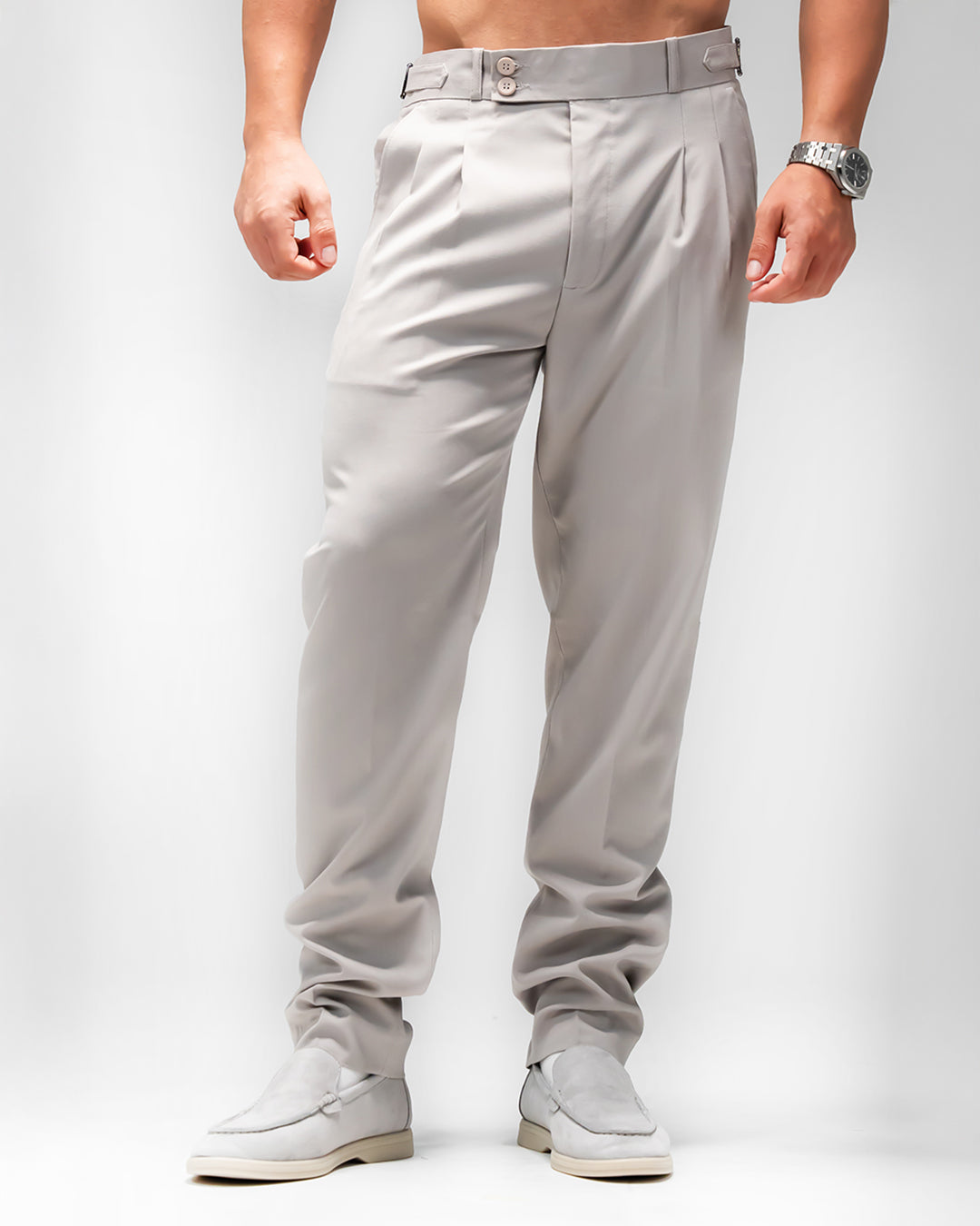 MEN’S LIGHT GREY SLIM-FIT PLEATED TROUSERS