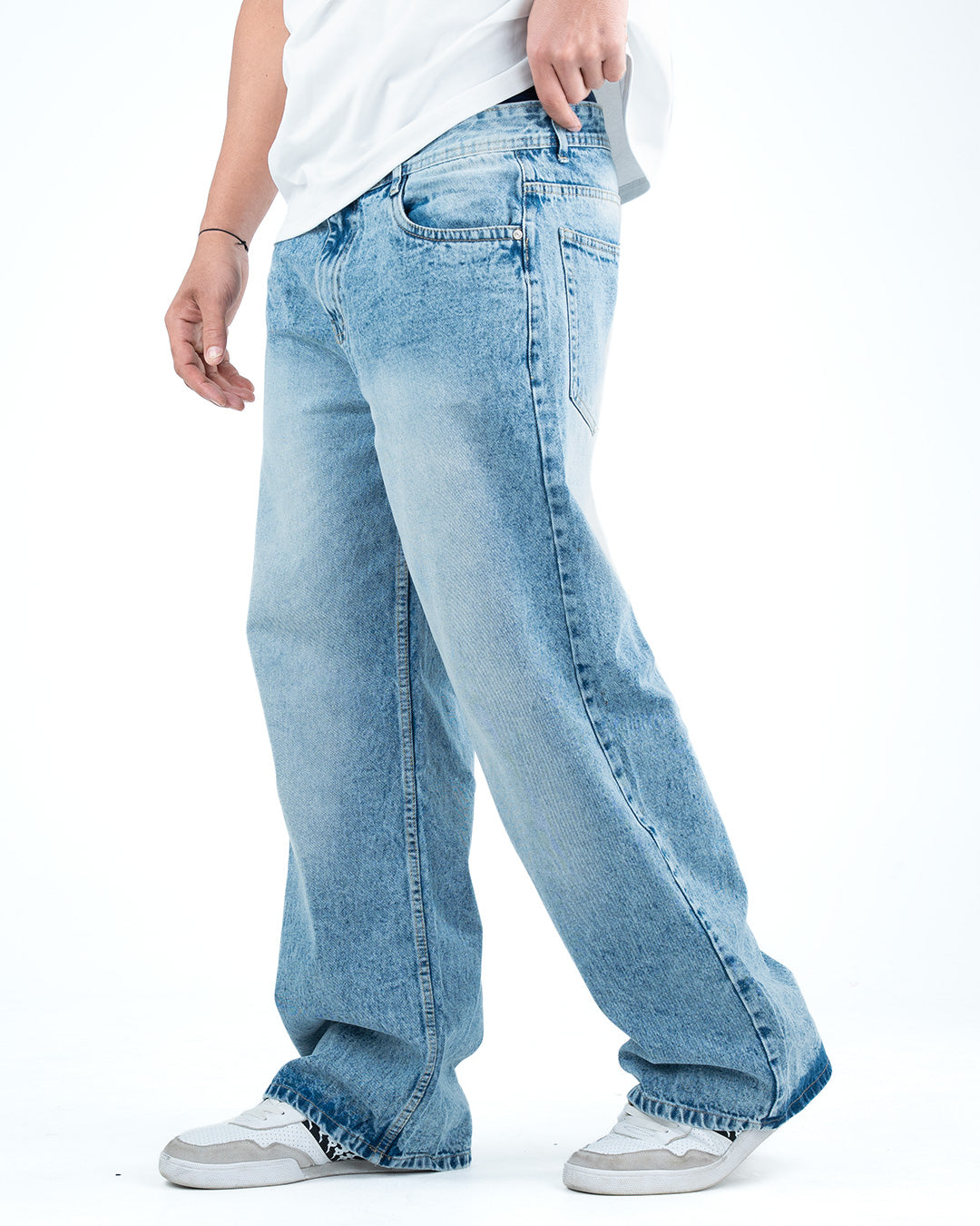 Men’s Wide-Leg Baggy Jeans - Light Blue