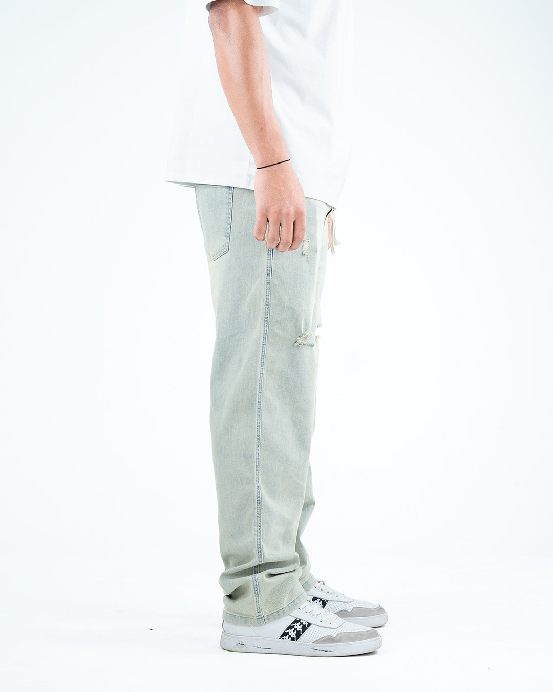 Men’s Distressed Relaxed-Fit Jeans - Pista