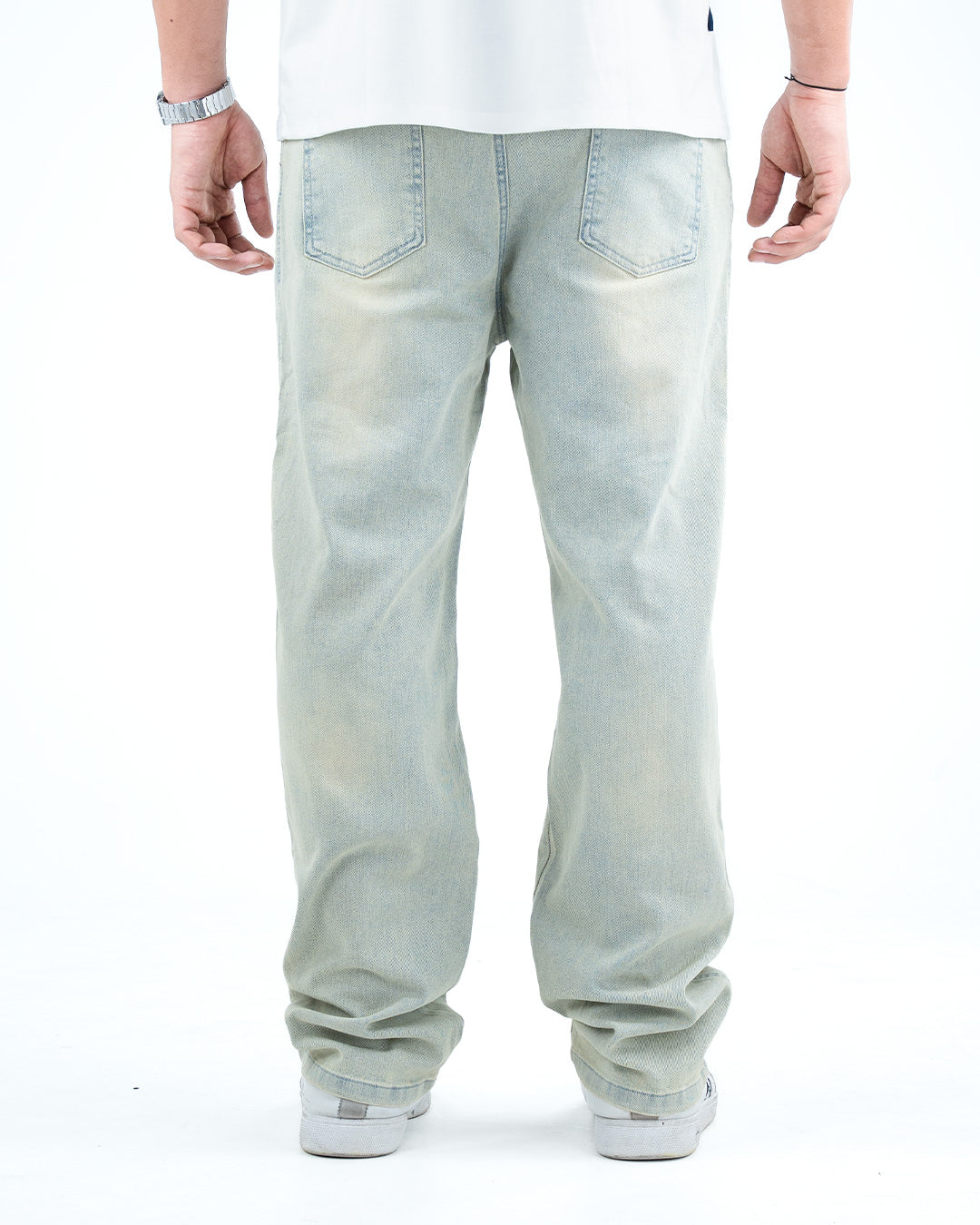 Men’s Distressed Relaxed-Fit Jeans - Pista
