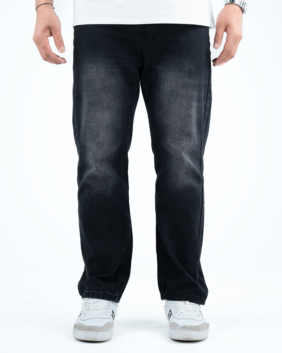 Men’s Washed Straight-Fit Denim Jeans - Black