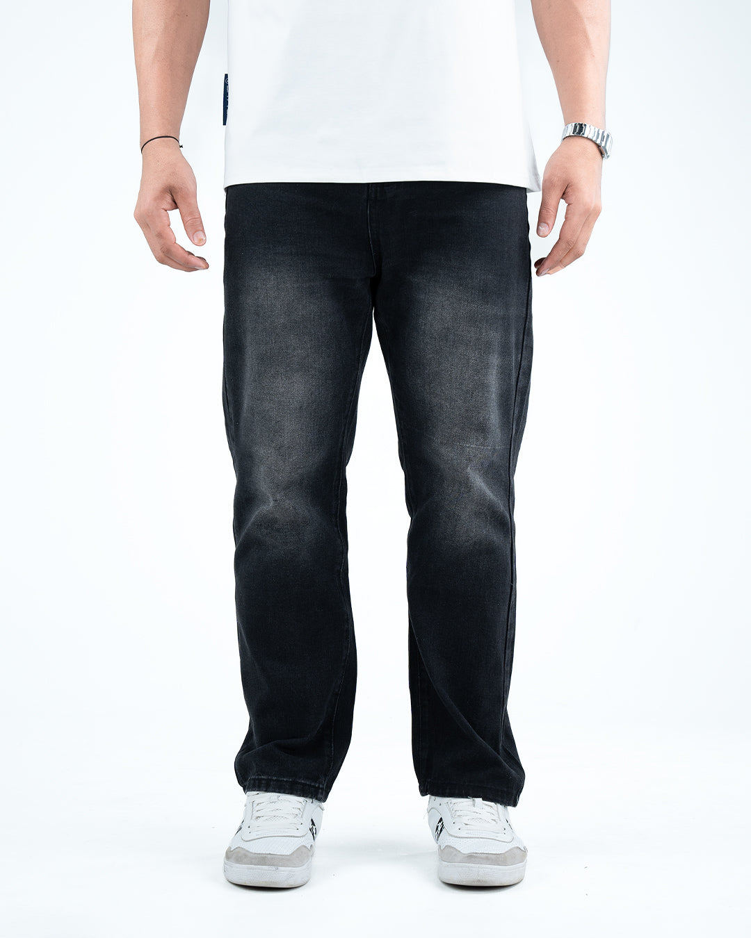 Men’s Washed Straight-Fit Denim Jeans - Black