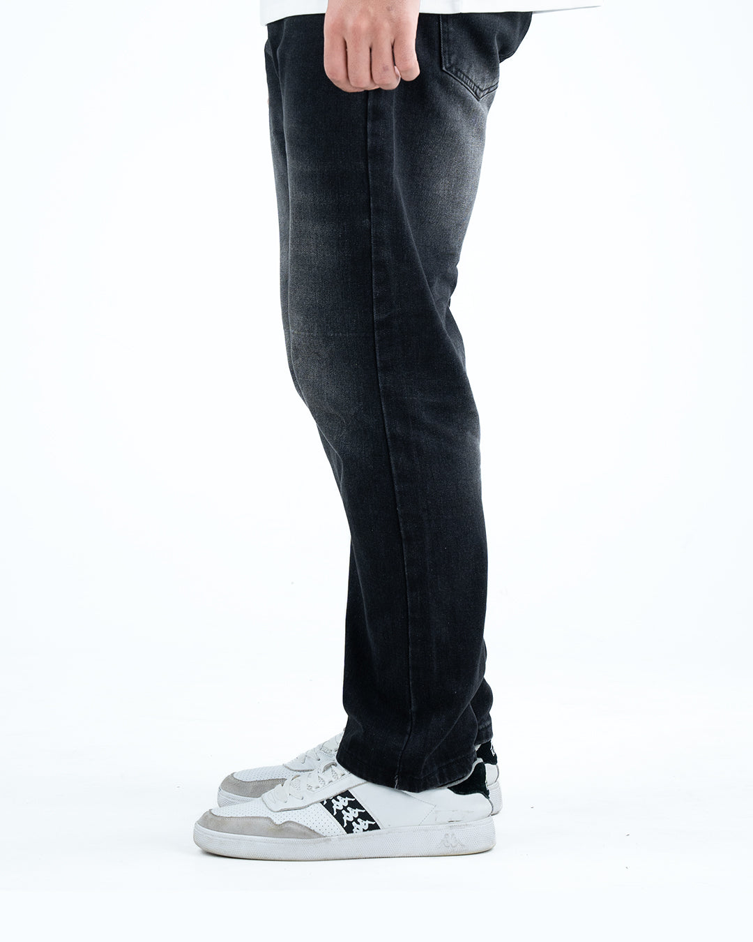 Men’s Washed Straight-Fit Denim Jeans - Black