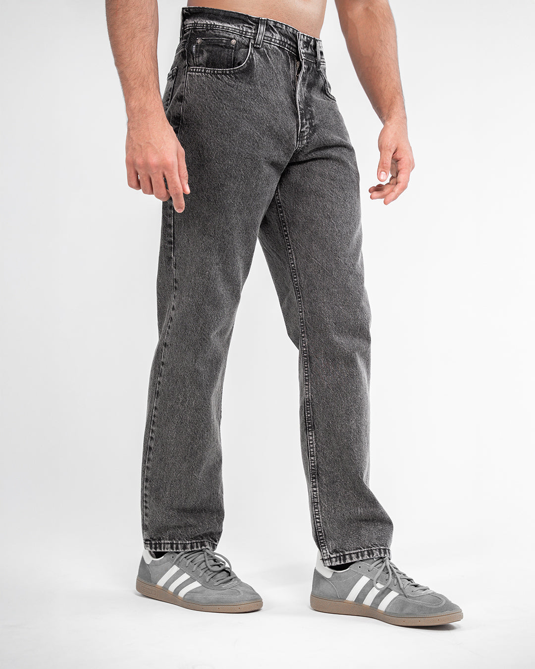 MEN’S DARK GREY WASHED STRAIGHT-LEG JEANS