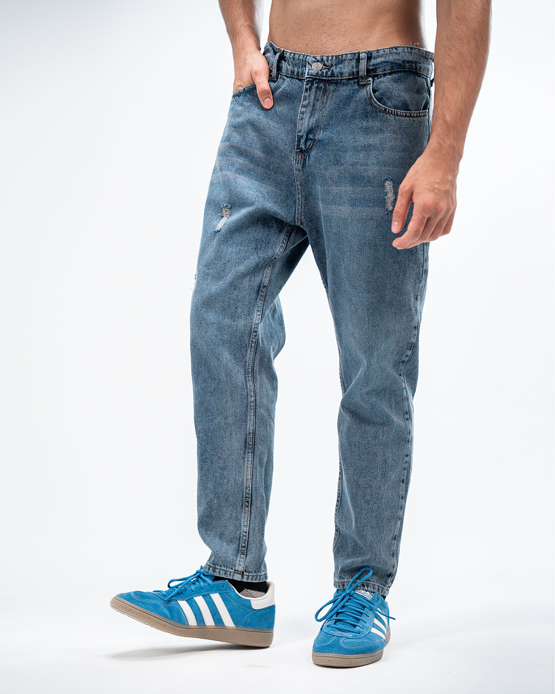 Men’s Relaxed Blue Distressed Jeans