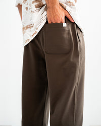 MEN’S BROWN JOGGER PANTS WITH DRAWSTRING WAIST