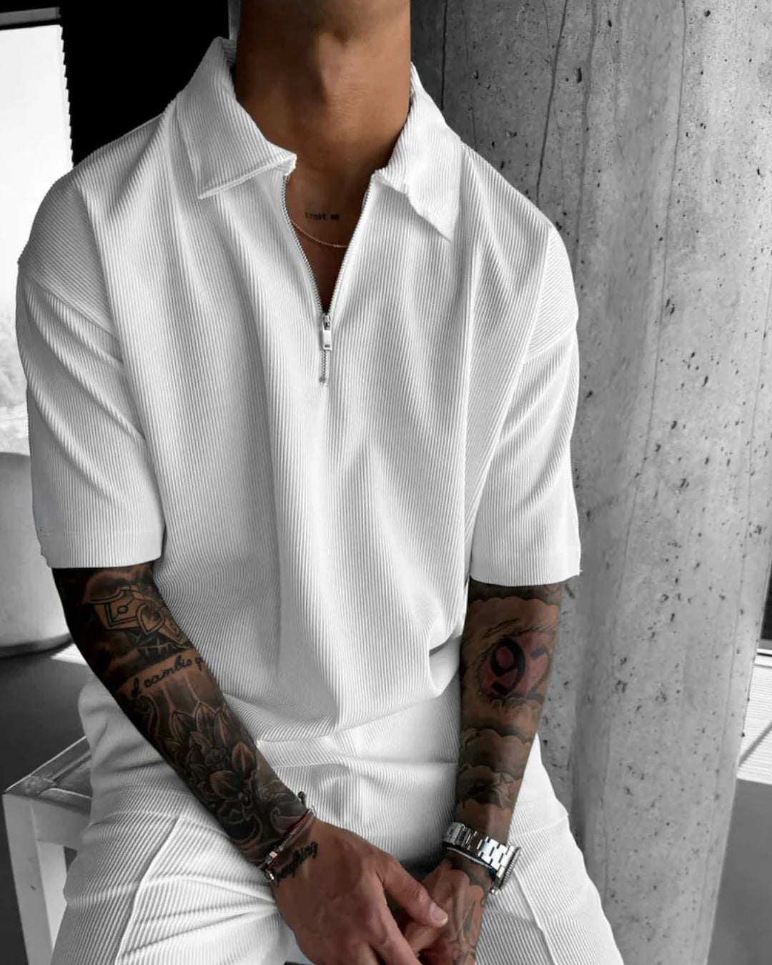 OVERSIZE TEXTURED ZIPPER POLO T-SHIRT - WHITE