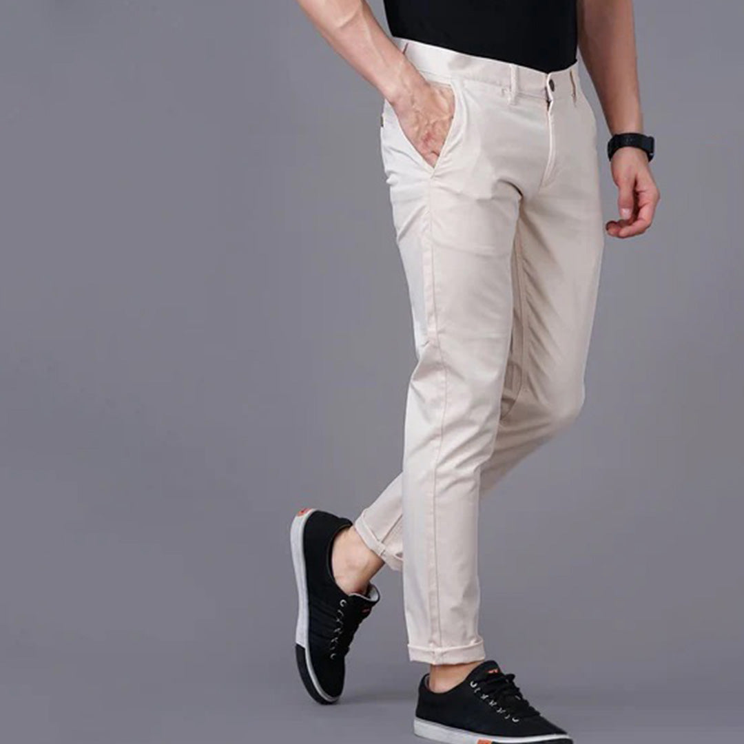 Off White Regular Fit Chinos with Button Closure and Pockets