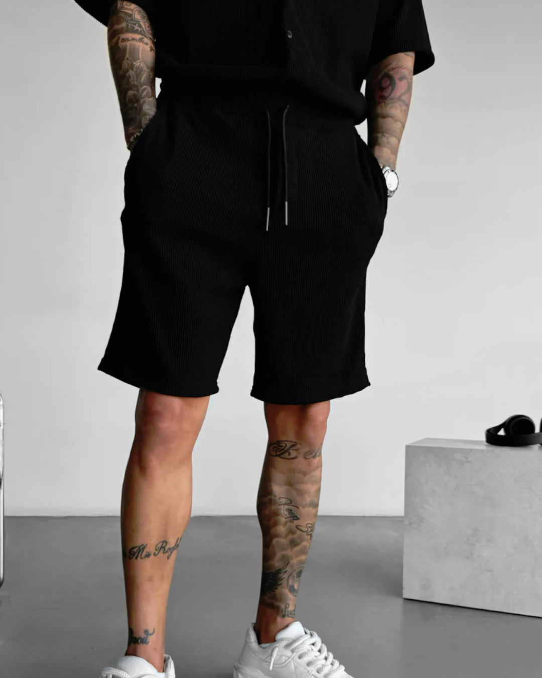 LOOSE FIT RIBBED SHORTS - BLACK