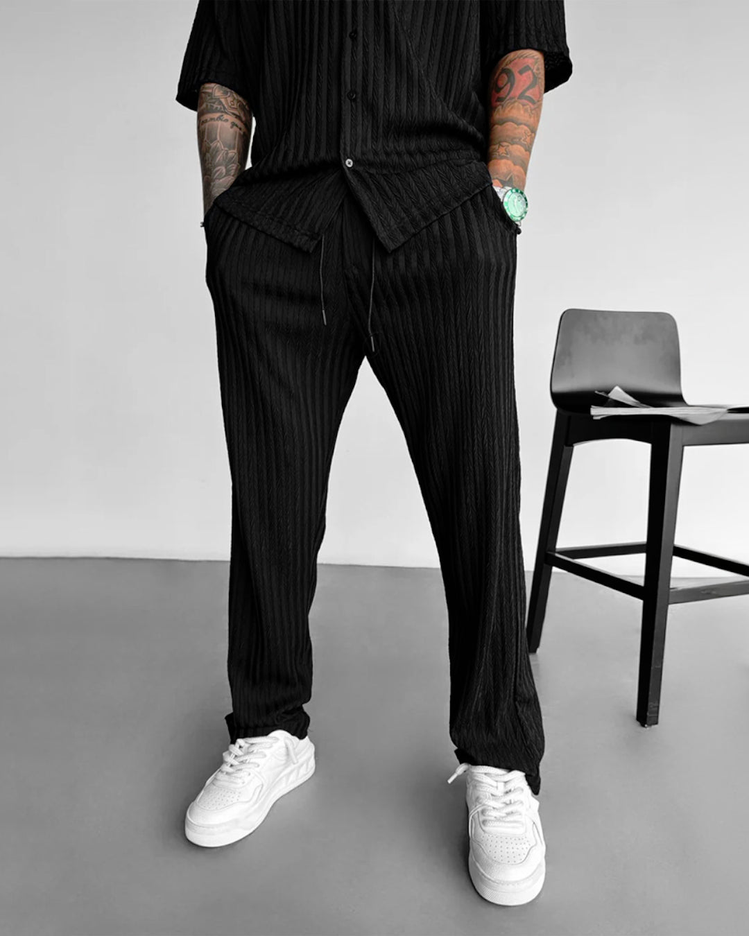 LOOSE FIT STRUCTURED TROUSERS - BLACK