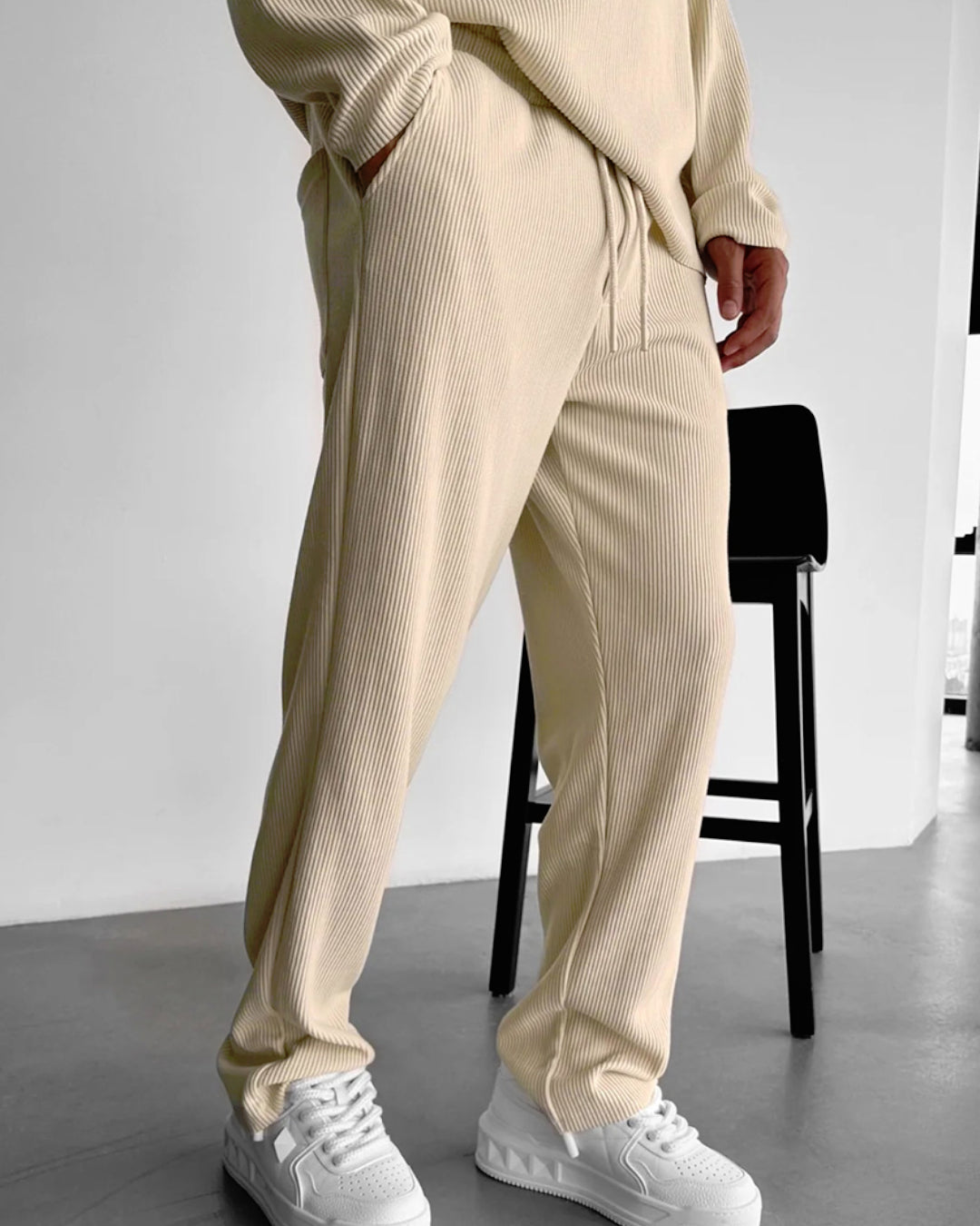 LOOSE FIT RIBBED TROUSER - BEIGE