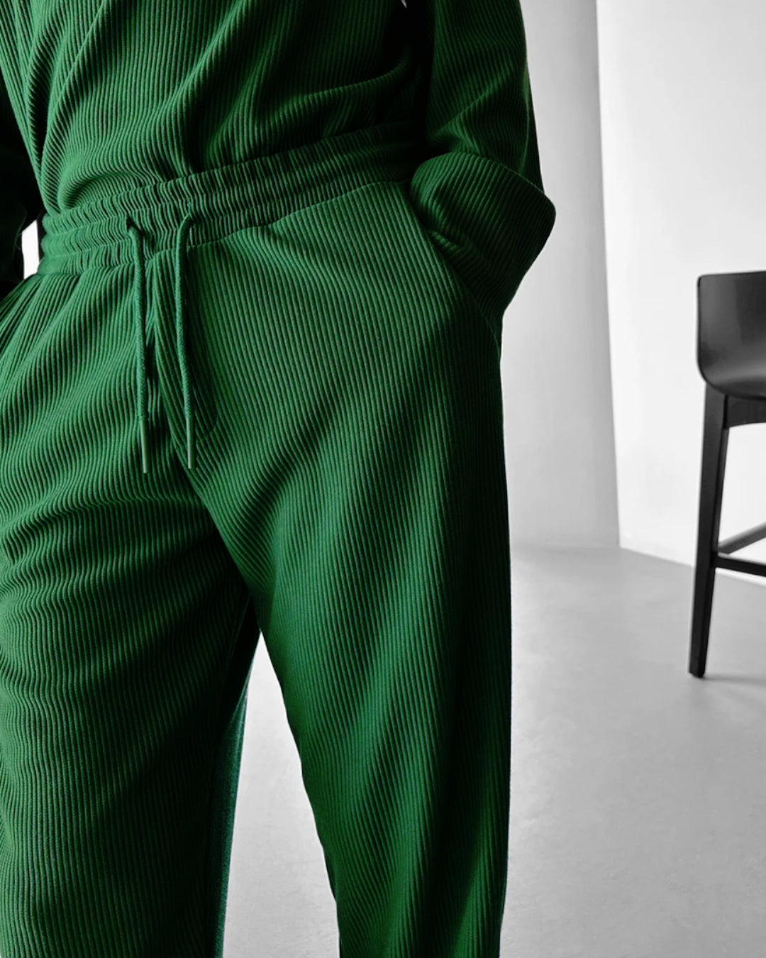 LOOSE FIT RIBBED TROUSER - GREEN